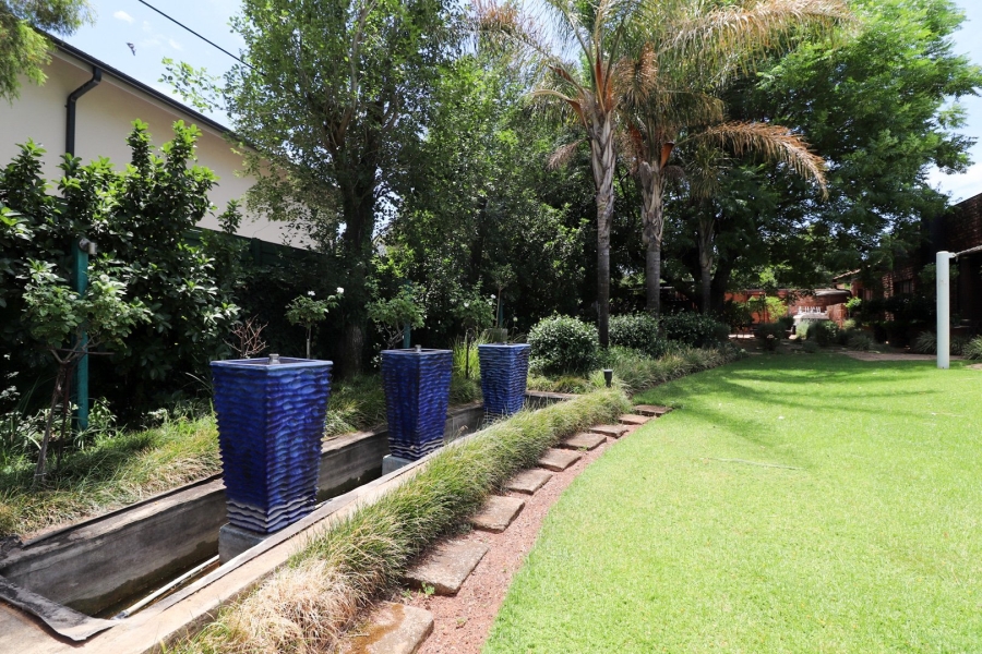 5 Bedroom Property for Sale in Wilkoppies North West